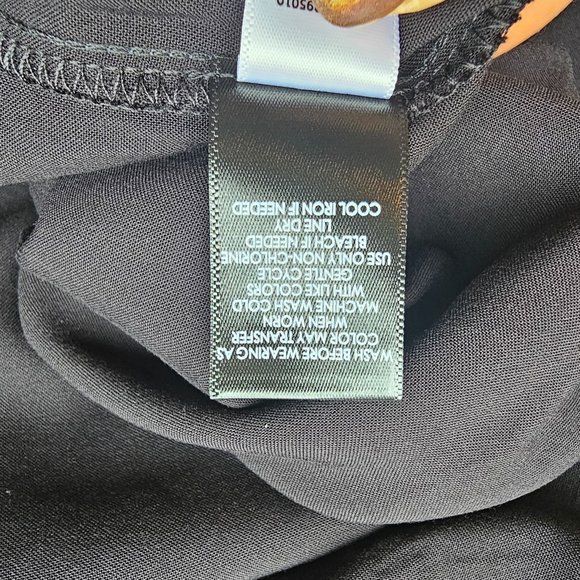 Sleeveless Tank - Picture 7 of 7